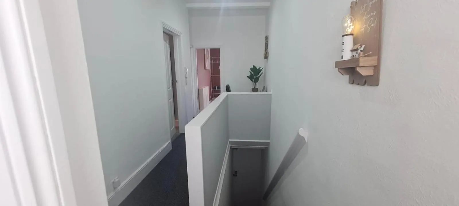 Westcliff-On-Sea Modern 2 Bedroom Apartment - Free Parking Southend-on-Sea United Kingdom
