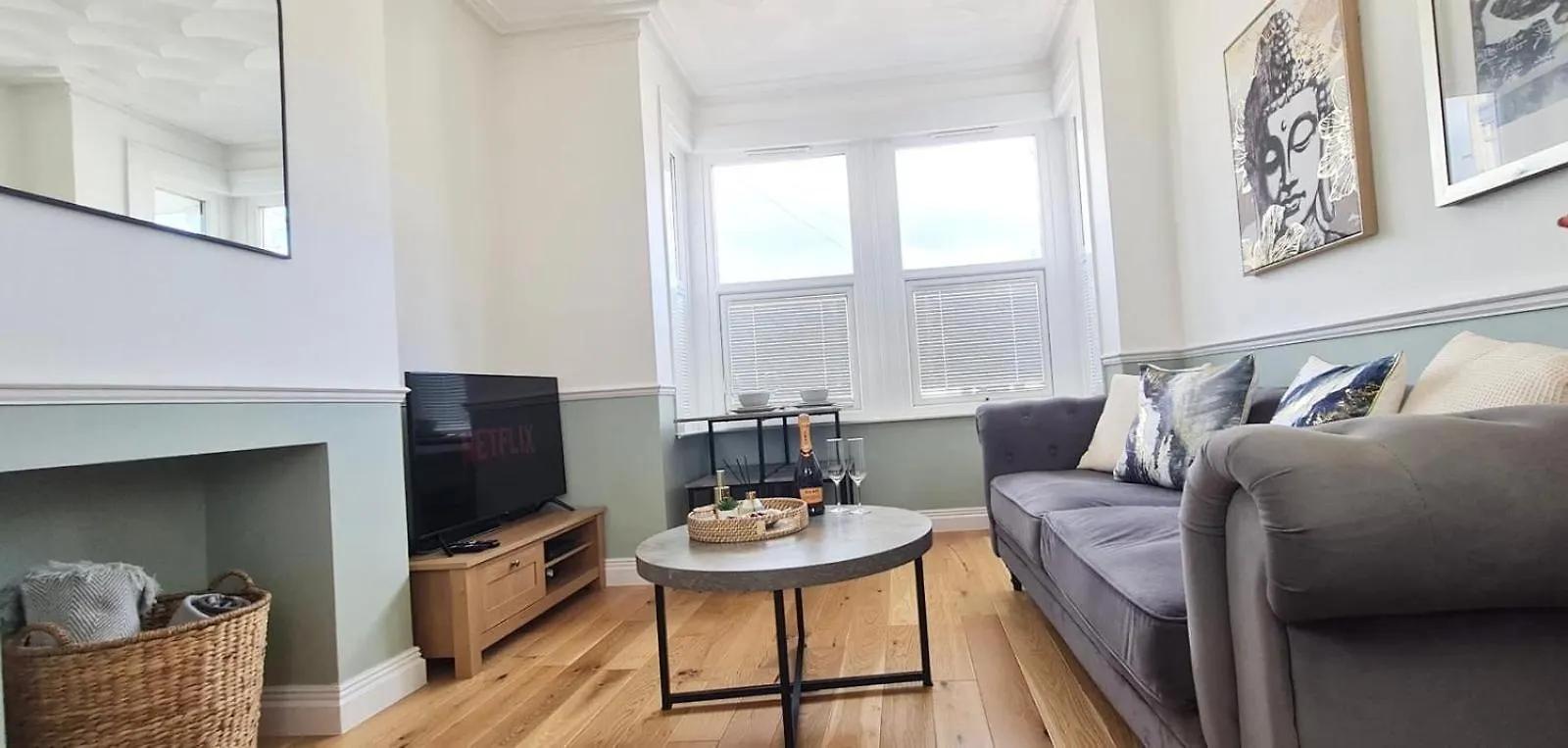 Westcliff-On-Sea Modern 2 Bedroom Apartment - Free Parking Southend-on-Sea United Kingdom